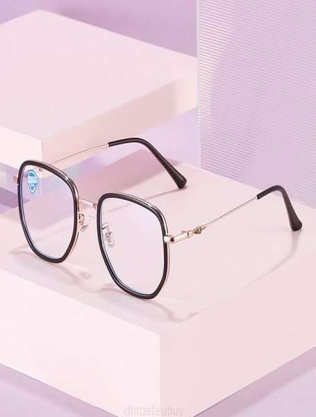 2022 chrome men039s the new anti blue light glasses and women039s large frame ferrule optical can be equipped with myopia he1655495, Silver
2022 chrome men039s the new anti blue light glasses and women039s large frame ferrule optical can be equipped with myopia he1655495, Silver