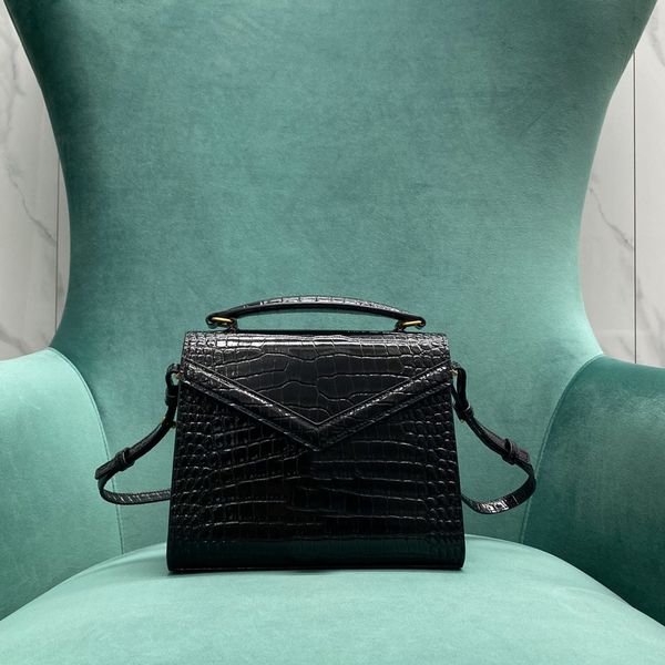 designer handbag luxury shoulder bag 20cm genuine leather flap bag delicate knockoff crossbody bag with box yy001
designer handbag luxury shoulder bag 20cm genuine leather flap bag delicate knockoff crossbody bag with box yy001