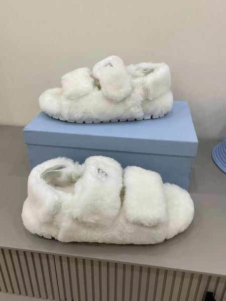 2023 designer women slippers ladies wool slides luxury winter fur fluffy furry warm letters sandals comfortable fuzzy girl flip flop slipper, Black
2023 designer women slippers ladies wool slides luxury winter fur fluffy furry warm letters sandals comfortable fuzzy girl flip flop slipper, Black