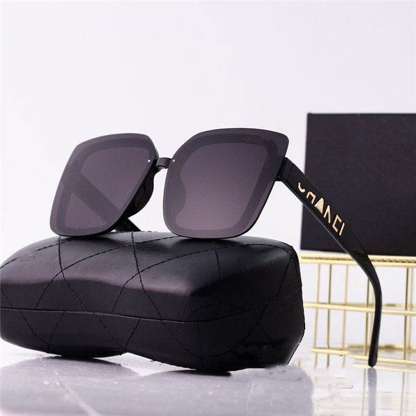 designer sunglasses for women and men fashion model special uv 400 protection letter big leg double beam frame outdoor brands design alloy d, White;black
designer sunglasses for women and men fashion model special uv 400 protection letter big leg double beam frame outdoor brands design alloy d, White;black