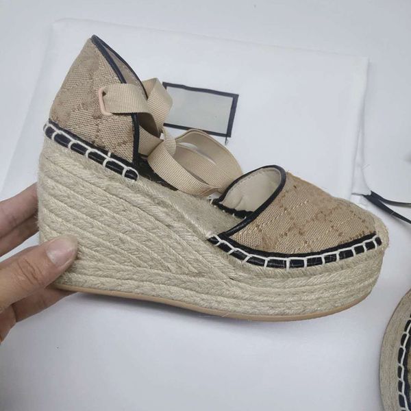 luxury brand slope heel women's shoes, leather super high shoes, women's thick soles, hand woven wedge heel sandals, 35-41, Black
luxury brand slope heel women's shoes, leather super high shoes, women's thick soles, hand woven wedge heel sandals, 35-41, Black