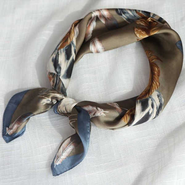 luna&dolphin women small square scarf 70x70cm green feather chiffon silk scarves girls office lady headbands bandana headbands g220513, Blue;gray
luna&dolphin women small square scarf 70x70cm green feather chiffon silk scarves girls office lady headbands bandana headbands g220513, Blue;gray