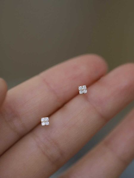 charm 925 silver needle shiny zircon stud earrings women style cute sweet jewelry accessories simple fashion jewelry accessories aa230519, Golden
charm 925 silver needle shiny zircon stud earrings women style cute sweet jewelry accessories simple fashion jewelry accessories aa230519, Golden
