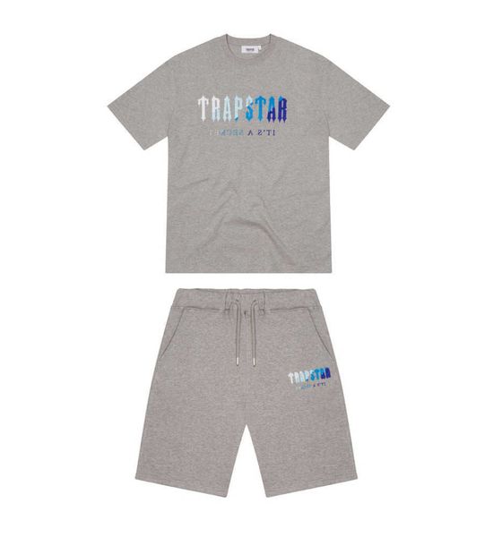 men's summer trapstar t shirt short sleeve shorts shooter suit london street fashion cotton comfort couple new high end 85ess, White;black
men's summer trapstar t shirt short sleeve shorts shooter suit london street fashion cotton comfort couple new high end 85ess, White;black