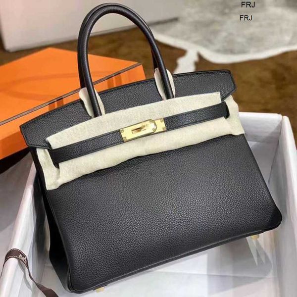designer bags birkins handbags tote hand sewn wax thread togo cow leather handbag bk25 elephant grey gold and silver buckle have frj
designer bags birkins handbags tote hand sewn wax thread togo cow leather handbag bk25 elephant grey gold and silver buckle have frj
