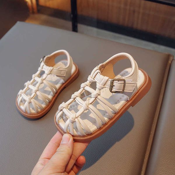 sandals girls sandals 2023 new kids fashion britain style boys beach shoes summer new soft flats non-slip children solid color princess aa23, Black;red
sandals girls sandals 2023 new kids fashion britain style boys beach shoes summer new soft flats non-slip children solid color princess aa23, Black;red