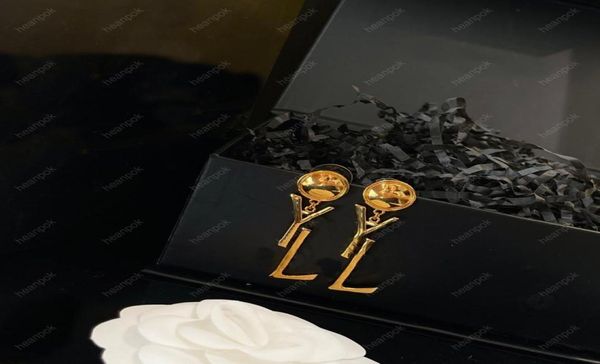 fashion designer earrings for women jewelry gold letter hoop earring womens designers stud earring party wedding ear studs pendant4399151, Silver
fashion designer earrings for women jewelry gold letter hoop earring womens designers stud earring party wedding ear studs pendant4399151, Silver