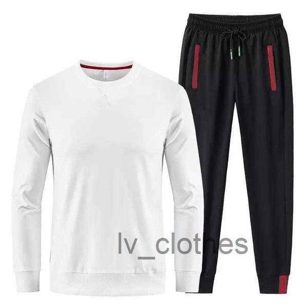 designer men's sportswear two-piece autumn embroidered fashion pants o-neck long sleeved casual set jogger sportswear women's set, Gray
designer men's sportswear two-piece autumn embroidered fashion pants o-neck long sleeved casual set jogger sportswear women's set, Gray