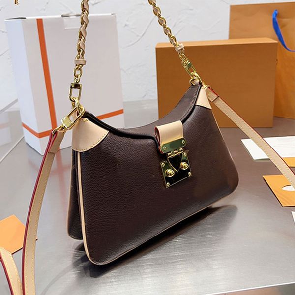 twinny shoulder bags women designer handbags thick chain croissant shoulder cross body bags snap closure fashionable old flower dot letter d
twinny shoulder bags women designer handbags thick chain croissant shoulder cross body bags snap closure fashionable old flower dot letter d
