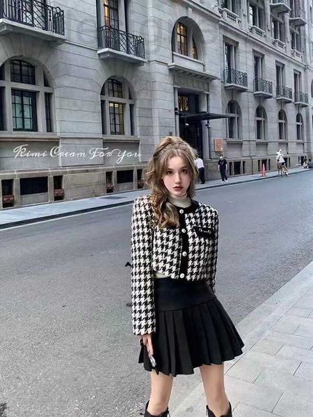 two piece dress designer women's pie sets new autumn winter two-pie fashion houndstooth jacket skirt womens suit designer casual spring, White
two piece dress designer women's pie sets new autumn winter two-pie fashion houndstooth jacket skirt womens suit designer casual spring, White