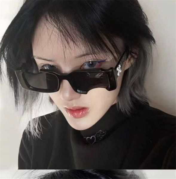 fashion designer off w cool sunglasses luxury chaopai off sunglasses style ow40006 notched design plate men's and women's personal, White;black
fashion designer off w cool sunglasses luxury chaopai off sunglasses style ow40006 notched design plate men's and women's personal, White;black