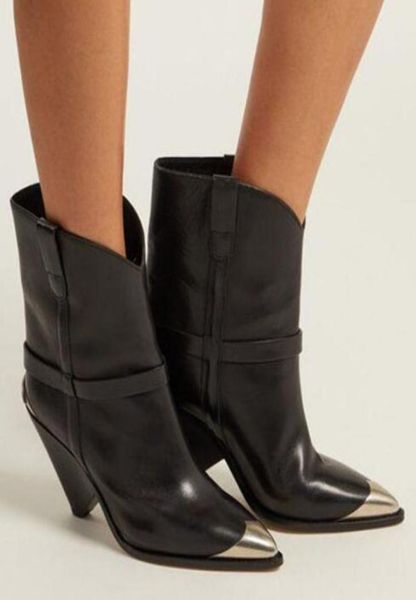 metal tapered highheeled martin boots female fd star slopeheeled short cylinder knight boots8748906, Black
metal tapered highheeled martin boots female fd star slopeheeled short cylinder knight boots8748906, Black