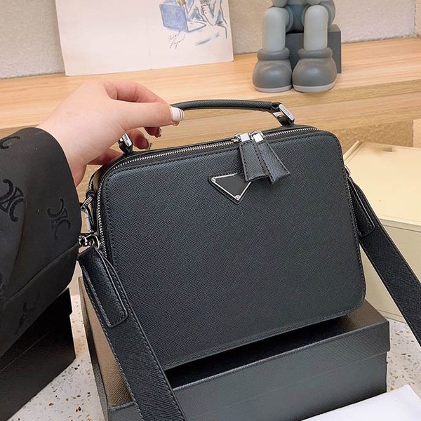 man tote bag designer bags cross body handbag leather camera bag luxurys handbags women purse brand simple plain wallet
man tote bag designer bags cross body handbag leather camera bag luxurys handbags women purse brand simple plain wallet