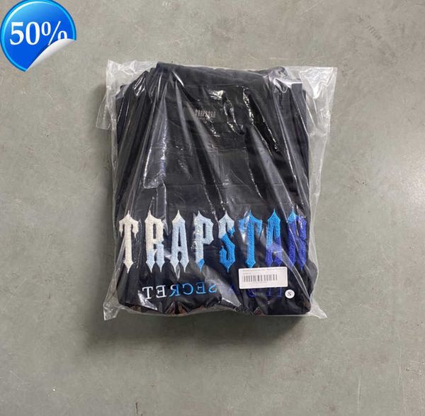 mens t-shirts summer tshirt trapstar short suit 2.0 chenille decoded rock candy flavor ladies embroidered bottom tracksuit t shirt new high, Gray
mens t-shirts summer tshirt trapstar short suit 2.0 chenille decoded rock candy flavor ladies embroidered bottom tracksuit t shirt new high, Gray