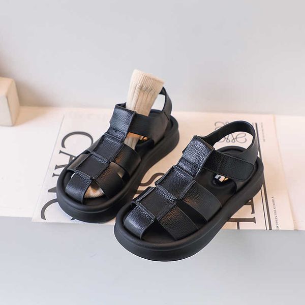 sandals boys' genuine leather school sandals 2023 summer children's soft sole non slip baotou sandals casual beach shoes -15 year, Black;red 
sandals boys' genuine leather school sandals 2023 summer children's soft sole non slip baotou sandals casual beach shoes -15 year, Black;red