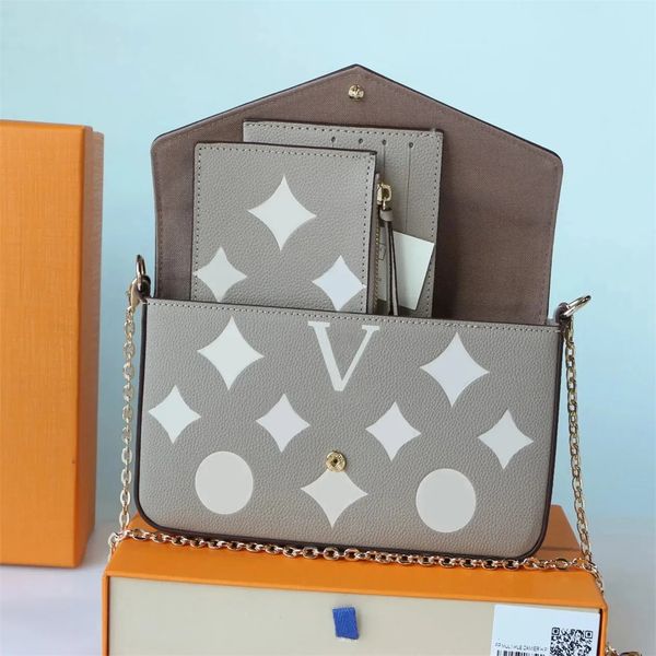 women messenger leather handbag evening bag original box flower checkers date code serial number embossed louiseitys purse viutonity crossbo
women messenger leather handbag evening bag original box flower checkers date code serial number embossed louiseitys purse viutonity crossbo