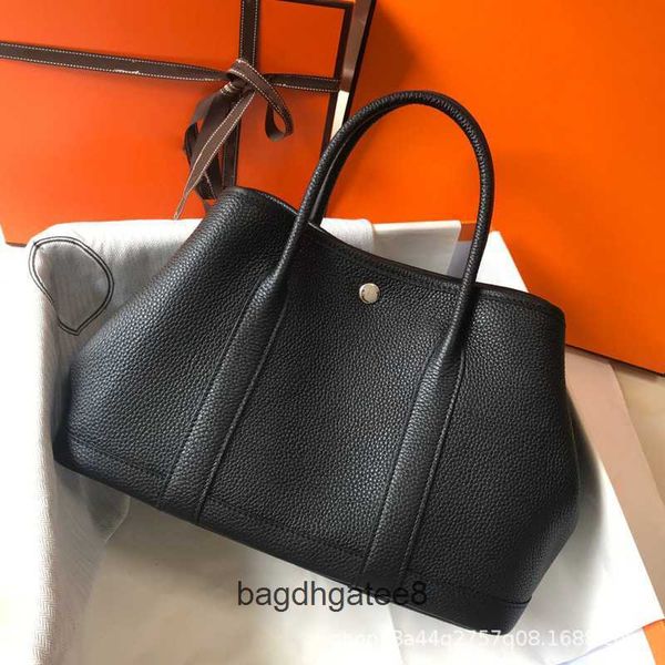 party designer one 2023 totes portable bags bag fashion tote garden leather shoulder women's large capacity bucket psvq
party designer one 2023 totes portable bags bag fashion tote garden leather shoulder women's large capacity bucket psvq