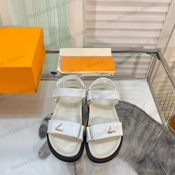 women designer slippers transparent pvc jelly lady letter printed luxury summer sandals comfortable flip flops size 35-42 p4at, Black
women designer slippers transparent pvc jelly lady letter printed luxury summer sandals comfortable flip flops size 35-42 p4at, Black