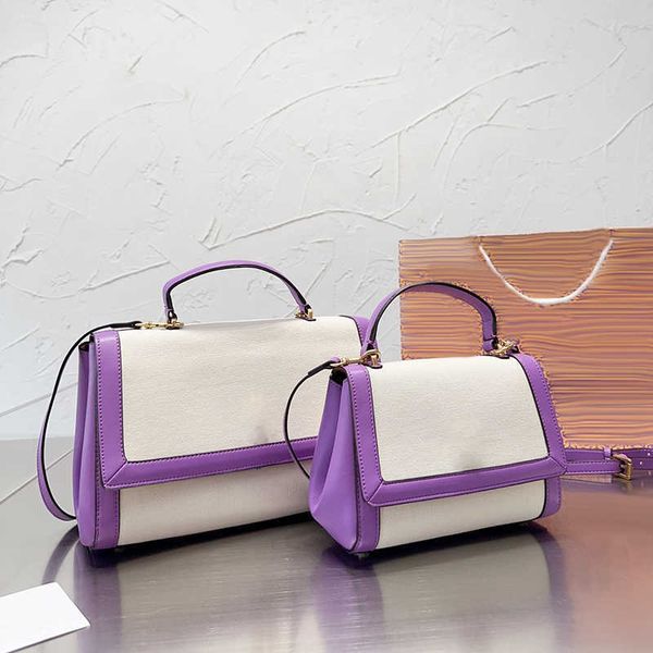 luxurys handbags designer bag tote lady 2 size shoulder bags fashion stripes canvas leather totes women large small messenger handbag 230519
luxurys handbags designer bag tote lady 2 size shoulder bags fashion stripes canvas leather totes women large small messenger handbag 230519