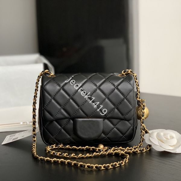 10a channel cf mini shoulder bags fashion smooth sheepskin chain crossbody bag classic flap small messenger bag soft leather purse little go
10a channel cf mini shoulder bags fashion smooth sheepskin chain crossbody bag classic flap small messenger bag soft leather purse little go
