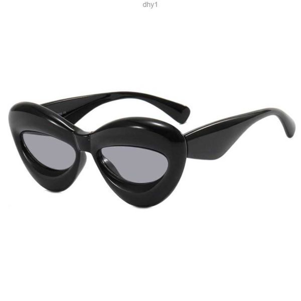 sunglasses red lip shape y2k for women fashion brand candy color yellow pink sun glasses men cool hip hop eyewear 54nr8, White;black
sunglasses red lip shape y2k for women fashion brand candy color yellow pink sun glasses men cool hip hop eyewear 54nr8, White;black