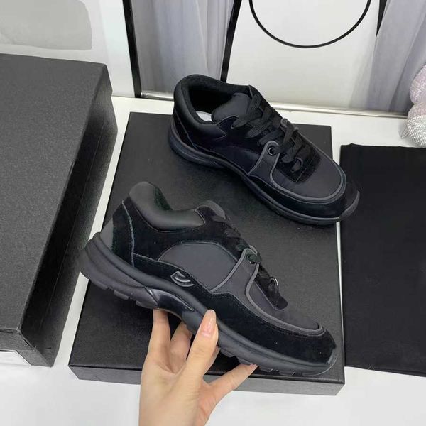 a designer running shoes fashion channel sneakers women luxury lace-up sports shoe casual trainers classic sneaker woman ccity asfgxc 0myb, Black
a designer running shoes fashion channel sneakers women luxury lace-up sports shoe casual trainers classic sneaker woman ccity asfgxc 0myb, Black
