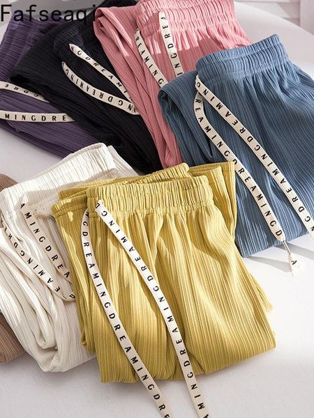 capris 2023 women loose summer pants soft ice slik wide leg trousers basic elestic waist lace up straight pants female slacks bottoms, Black;white
capris 2023 women loose summer pants soft ice slik wide leg trousers basic elestic waist lace up straight pants female slacks bottoms, Black;white