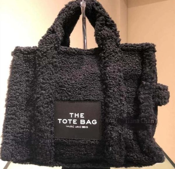 imitation lamb velvet tote bag autumn and winter women039s woolen cloth vintage large capacity handbag simple single shoulder m9653482
imitation lamb velvet tote bag autumn and winter women039s woolen cloth vintage large capacity handbag simple single shoulder m9653482