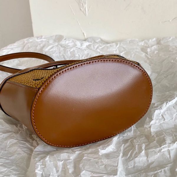 luxury marn weave straw raffias bags womens designer shoulder tropicalia micro beach bag mens wallet tote handbag crossbody bags clutch gym
luxury marn weave straw raffias bags womens designer shoulder tropicalia micro beach bag mens wallet tote handbag crossbody bags clutch gym