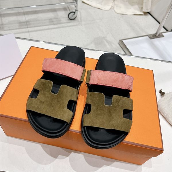 sandals designer slippers beach classic flat sandals luxury summer women's leather men's and women's slippers sizes 35-45, Black 
sandals designer slippers beach classic flat sandals luxury summer women's leather men's and women's slippers sizes 35-45, Black