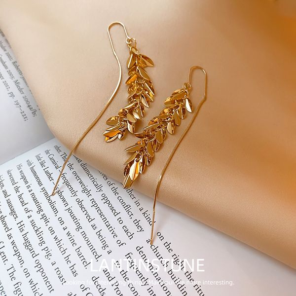 dangle chandelier elegant gold color metal ear of wheat tassel earrings for women exquisite advanced design young girls party jewelry n548 2, Silver
dangle chandelier elegant gold color metal ear of wheat tassel earrings for women exquisite advanced design young girls party jewelry n548 2, Silver