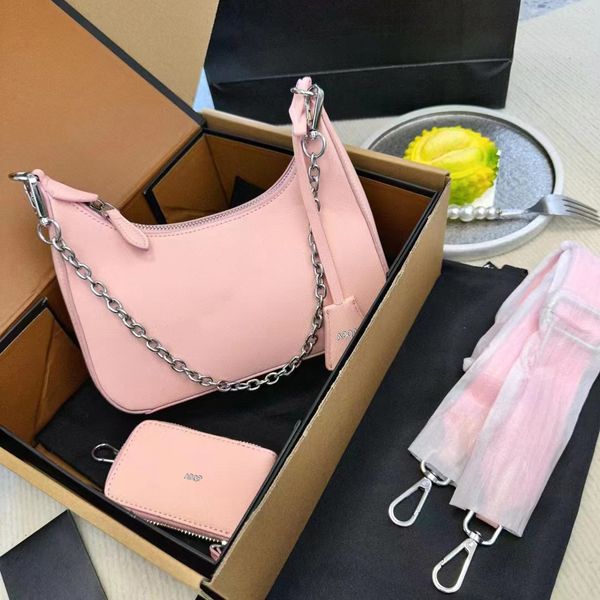 luxurys designer bags crossbody designer bag shoulder bags designers woman re edition nylon bags 3-piece black zippy wallets designer women
luxurys designer bags crossbody designer bag shoulder bags designers woman re edition nylon bags 3-piece black zippy wallets designer women