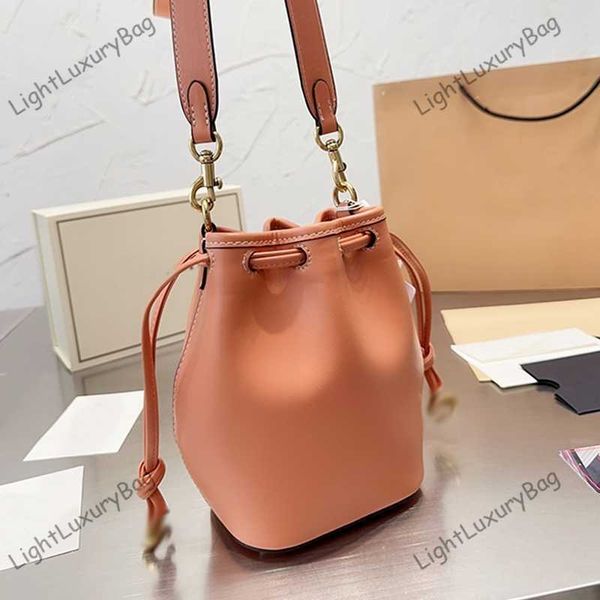 bucket bags crossbody c brand designer bags luxurys handbags fashion shopping handbag totes brown shoulder bag purses 230518
bucket bags crossbody c brand designer bags luxurys handbags fashion shopping handbag totes brown shoulder bag purses 230518