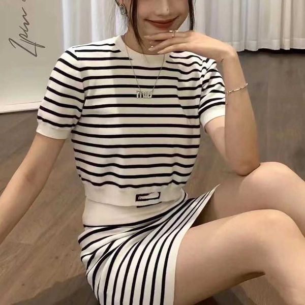 women's t-shirt designer high version mi miao 23ss new black and white striped knitted short sleeved women slimming down epa4
women's t-shirt designer high version mi miao 23ss new black and white striped knitted short sleeved women slimming down epa4