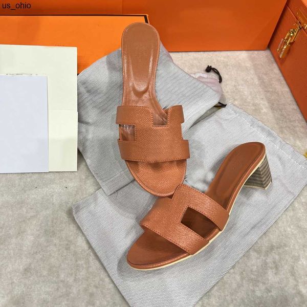 slippers designer oasis slippers beach slides chypre sandals genuine leather oran shoes ladies slipper low heel flip flops with dustbag size, Black
slippers designer oasis slippers beach slides chypre sandals genuine leather oran shoes ladies slipper low heel flip flops with dustbag size, Black