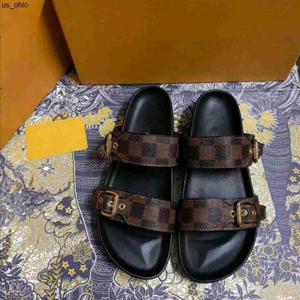 slippers designer men slippers women fashion flip flop slides elling ladies summer gear bottms rubber sandal beach soft comfortable casual s, Black
slippers designer men slippers women fashion flip flop slides elling ladies summer gear bottms rubber sandal beach soft comfortable casual s, Black