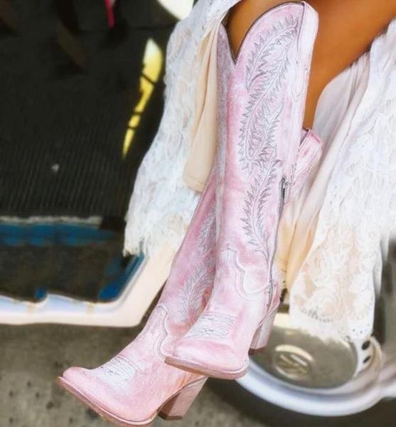 pink high boots women thin high heel cowboy boots for women autumn 2020 new flower embriodery knee for3799762, Black
pink high boots women thin high heel cowboy boots for women autumn 2020 new flower embriodery knee for3799762, Black