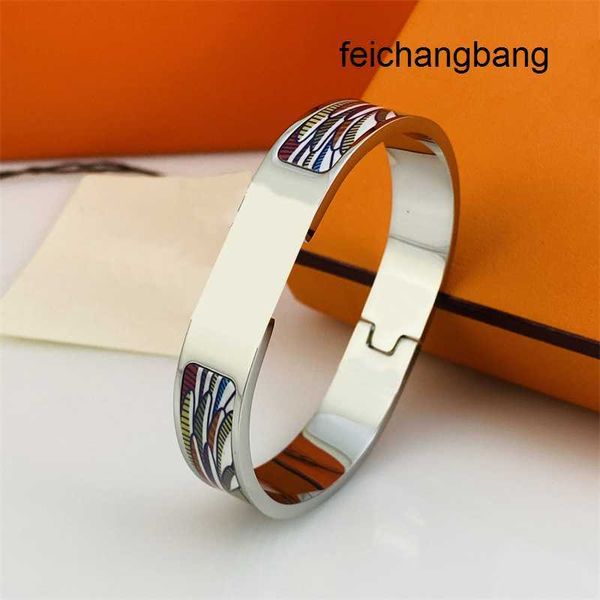 luxury bracelet h home designer jewelry enamel color bangles h bracelet female silver letter buckle men and women width version of the brace, Black
luxury bracelet h home designer jewelry enamel color bangles h bracelet female silver letter buckle men and women width version of the brace, Black