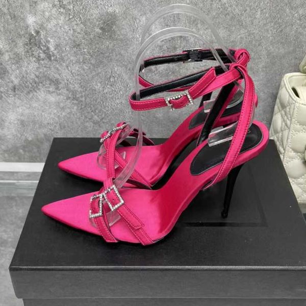 2022 summer latest fashion shallow mouth pointed sandals luxury satin women's ultra-high buckle thin heel roman open toe women shoes de, Black
2022 summer latest fashion shallow mouth pointed sandals luxury satin women's ultra-high buckle thin heel roman open toe women shoes de, Black