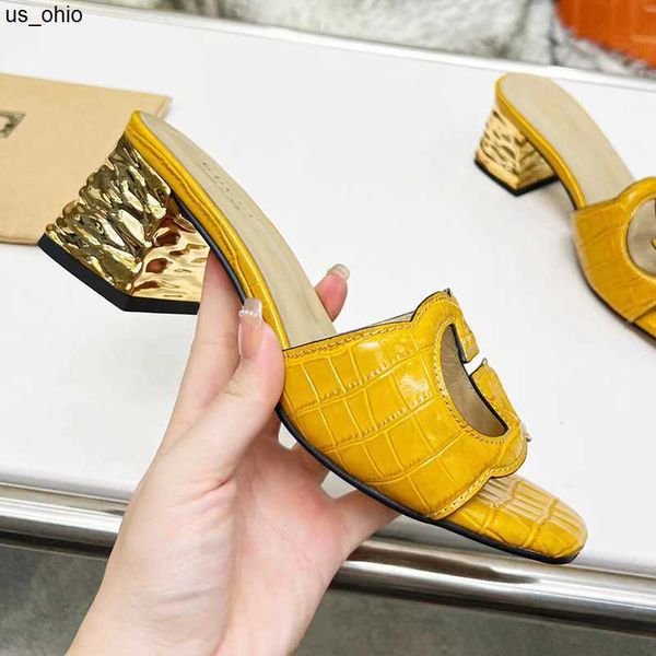 slippers designer slippers high heel sandals chunky heel summer classic ladies leather party fashion plus size 3544 j230520, Black
slippers designer slippers high heel sandals chunky heel summer classic ladies leather party fashion plus size 3544 j230520, Black