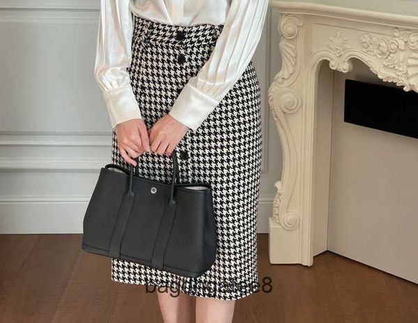 capacity bags bag garden party designer 2023 hand tote totes real genuine wax thread leather cowhide with large portable shopping for women
capacity bags bag garden party designer 2023 hand tote totes real genuine wax thread leather cowhide with large portable shopping for women