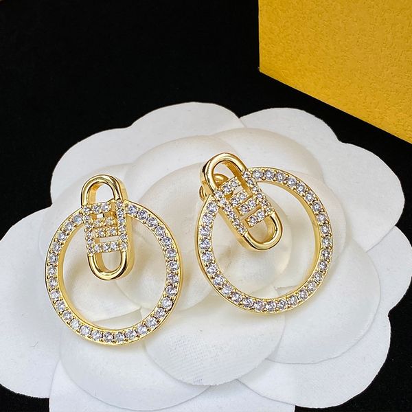 luxury womens brand designer earrings ear stud letters women diamond pendant elegance temperament simple ladies wedding party jewelry gift a, Silver
luxury womens brand designer earrings ear stud letters women diamond pendant elegance temperament simple ladies wedding party jewelry gift a, Silver