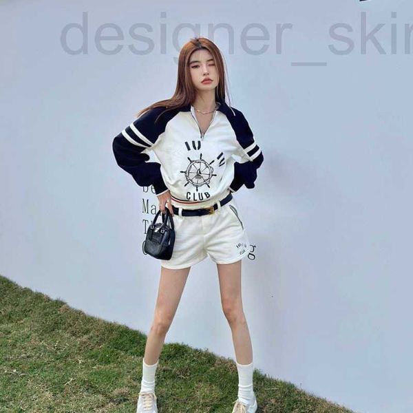 women's tracksuits designer 23 new suit womens set letter embroidery long sleeved sweater casual shorts two-pie loose cotton thin secti, Gray
women's tracksuits designer 23 new suit womens set letter embroidery long sleeved sweater casual shorts two-pie loose cotton thin secti, Gray