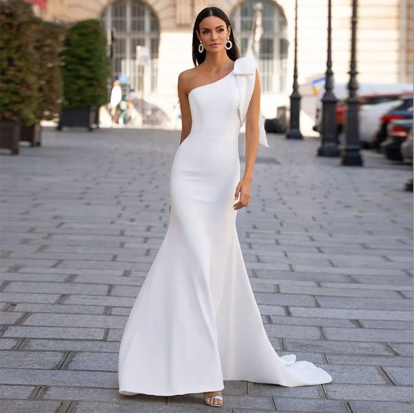 vestidos satin mermaid wedding dresses one shoulder sleeveless bridal gown white/ivory beach wedding party gown with bow
vestidos satin mermaid wedding dresses one shoulder sleeveless bridal gown white/ivory beach wedding party gown with bow