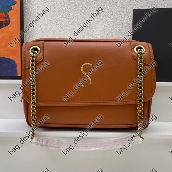 designer women's crossbody bag one shoulder handbag simple and versatile cowhide material metal chain 26cm
designer women's crossbody bag one shoulder handbag simple and versatile cowhide material metal chain 26cm