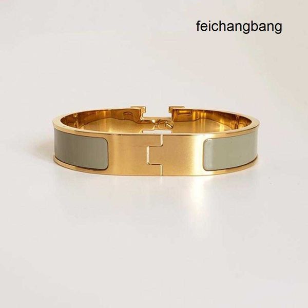 designer h home classic brand gold bangel designer bracelets fashion couple wedding cuff bracelets for women bracelet jewelry simplicity let, Black
designer h home classic brand gold bangel designer bracelets fashion couple wedding cuff bracelets for women bracelet jewelry simplicity let, Black