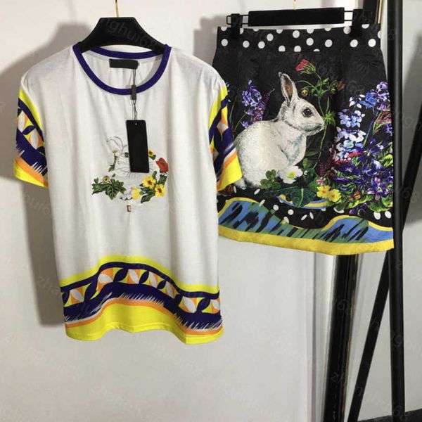23ss womens designer clothing skirt set rabbit flower short sleeve t-shirt rabbit print high fanny pack hip short half skirt sets womens clo, White
23ss womens designer clothing skirt set rabbit flower short sleeve t-shirt rabbit print high fanny pack hip short half skirt sets womens clo, White