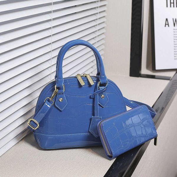 luxury designer bag fashion classic stone print women handbag pu leather one shoulder oblique span bags high-quality small square bags purse
luxury designer bag fashion classic stone print women handbag pu leather one shoulder oblique span bags high-quality small square bags purse