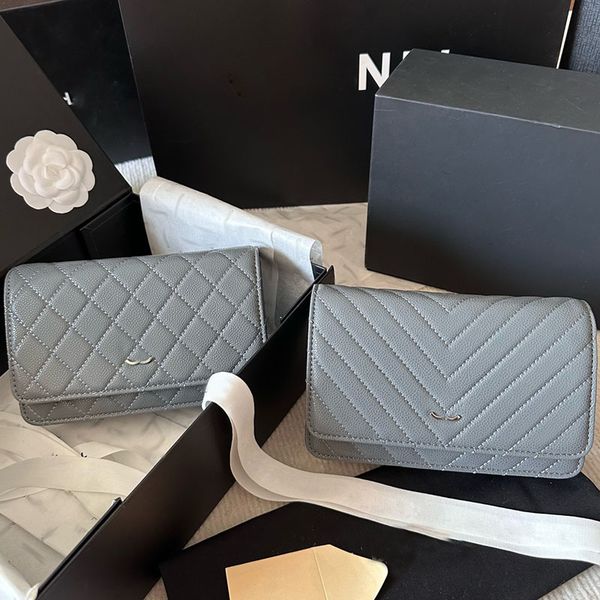 22c woc women designer flap bag wallet v-shaped caviar leather silver metal hardware matelasse chain crossbody shoulder handbag card holder
22c woc women designer flap bag wallet v-shaped caviar leather silver metal hardware matelasse chain crossbody shoulder handbag card holder