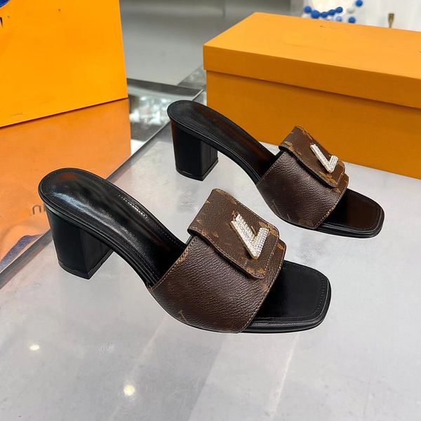 designer women's slippers high heel genuine leather fashion ladies shoes banquet party one-way slippers with buckle women's sandal, Black
designer women's slippers high heel genuine leather fashion ladies shoes banquet party one-way slippers with buckle women's sandal, Black